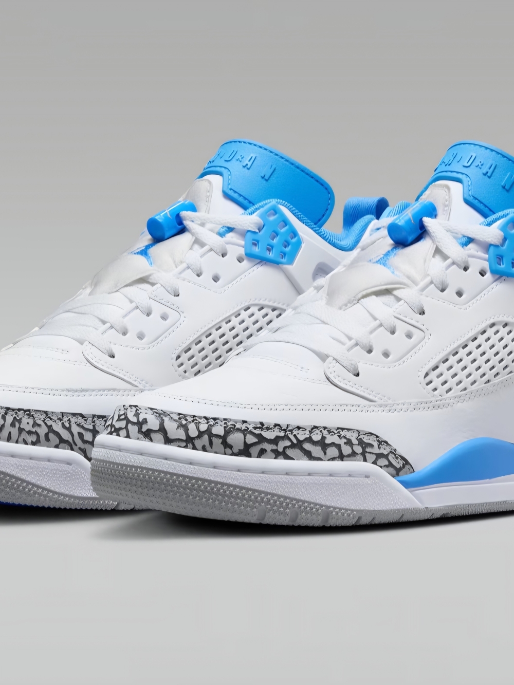 Jordan Men’s White and University Blue Spizike Basketball Shoes - Picture 14 of 15